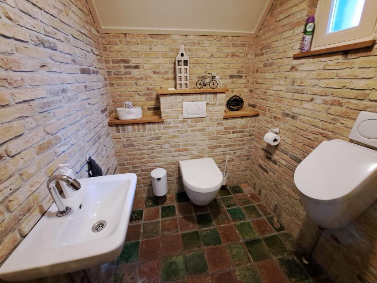 B&B Ut En Thus Sweagerbosk エクステリア 写真
